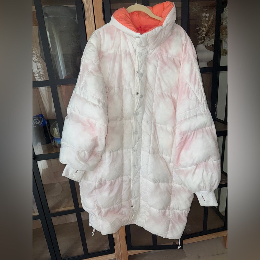 FP Movement Juno Packable Puffer Jacket reversible 1st Place neon down feel coat - Picture 2 of 15